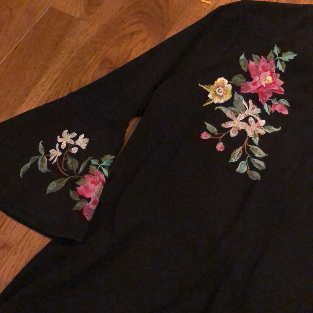 Express Dress - Picture 5 of 5